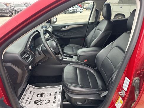 Used 2022 Ford Escape SEL image 12