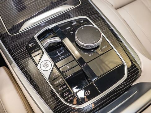 Certified 2026 BMW X5 xDrive40i w/ M Sport Package image 19