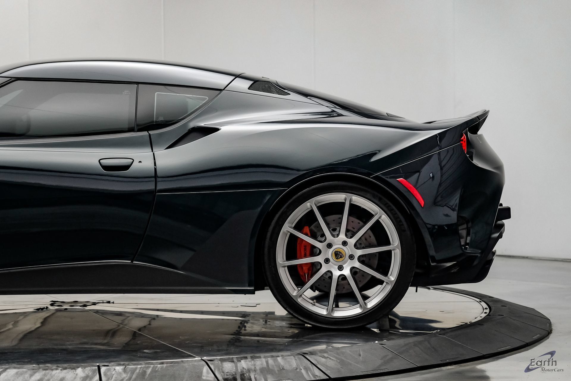 Used 2020 Lotus Evora RWD image 11