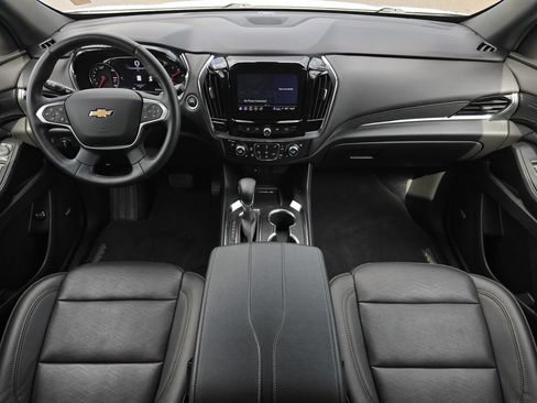 Used 2023 Chevrolet Traverse High Country FWD image 21
