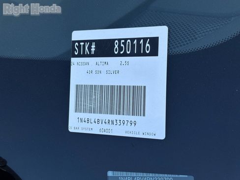 Used 2024 Nissan Altima 2.5 S image 33