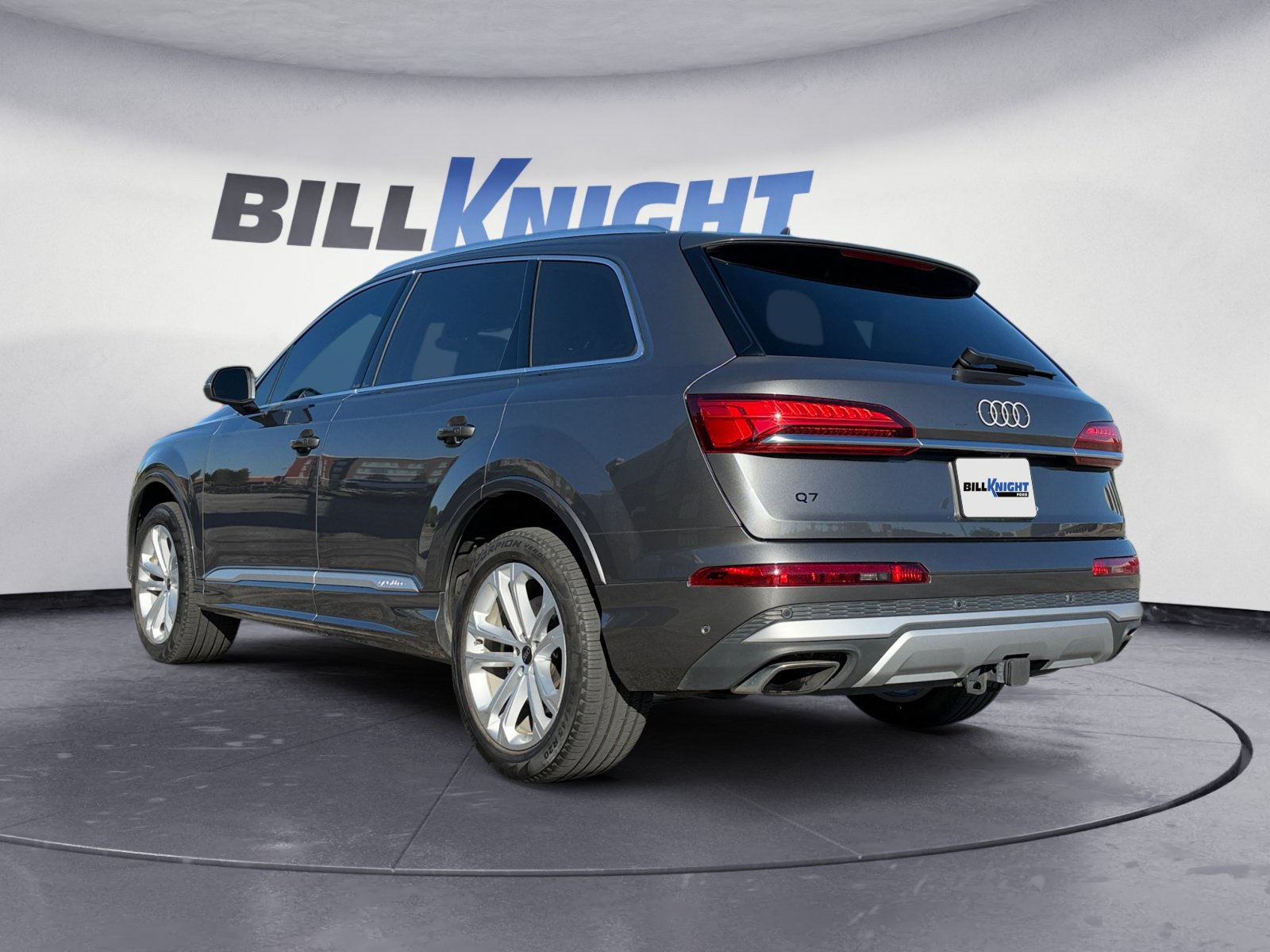 Used 2025 Audi Q7 3.0T Premium Plus AWD/4WD image 3
