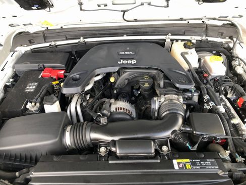 Used 2020 Jeep Wrangler Unlimited Rubicon image 3