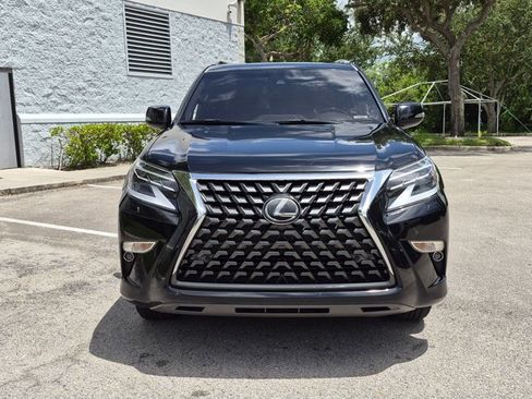 Used 2020 Lexus GX 460 Premium w/ Premium Package AWD/4WD image 2