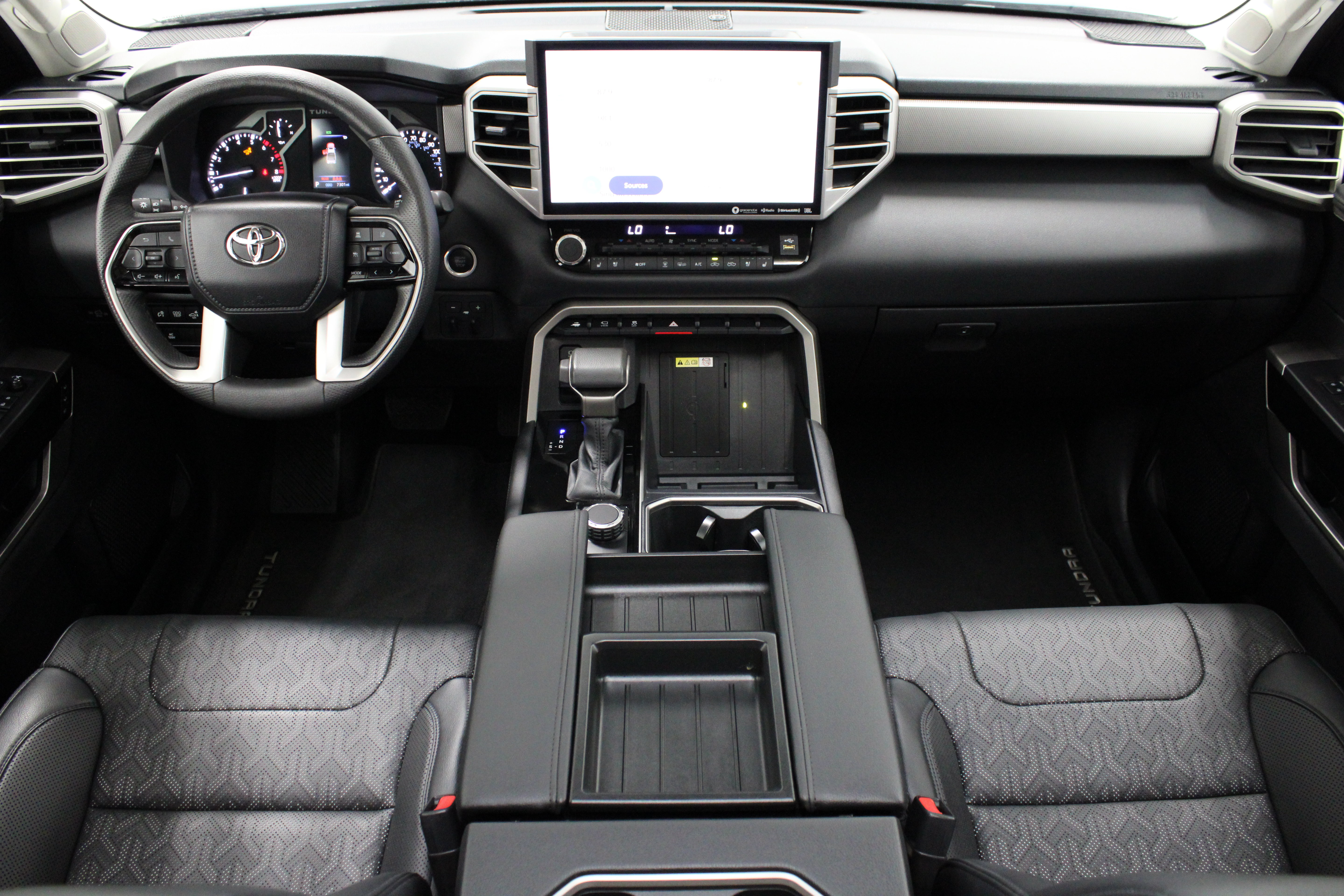 Used 2023 Toyota Tundra Limited RWD image 33