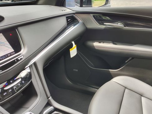 New 2025 Cadillac XT5 Premium Luxury w/ Technology Package image 23