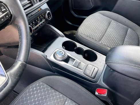 Used 2023 Ford Escape Active image 15