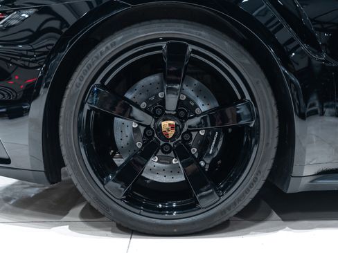 Used 2022 Porsche 911 Turbo S image 67