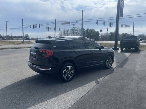 Used 2019 GMC Terrain SLT w/ Preferred Package image 7