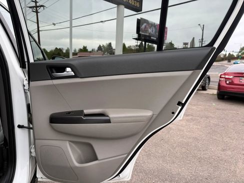 Used 2017 Kia Sportage LX AWD/4WD image 15