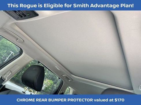 Certified 2021 Nissan Rogue Platinum FWD image 16