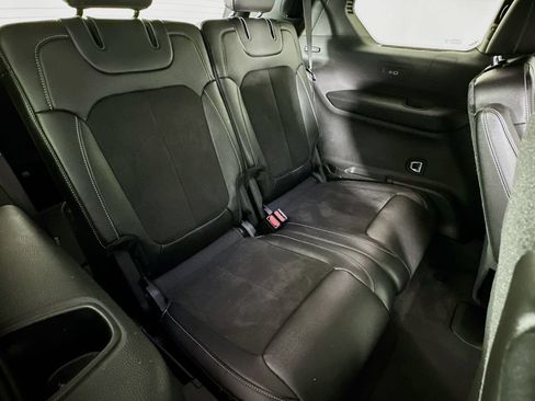 Used 2023 Jeep Grand Cherokee L Laredo AWD/4WD image 39