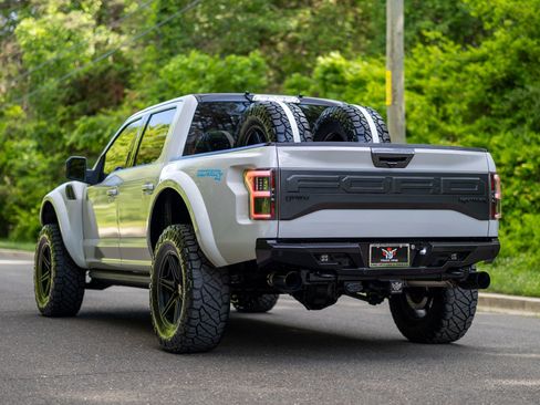 Used 2018 Ford F150 Raptor w/ Equipment Group 802A Luxury AWD/4WD image 29