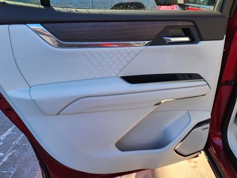 New 2026 GMC Acadia Denali image 47