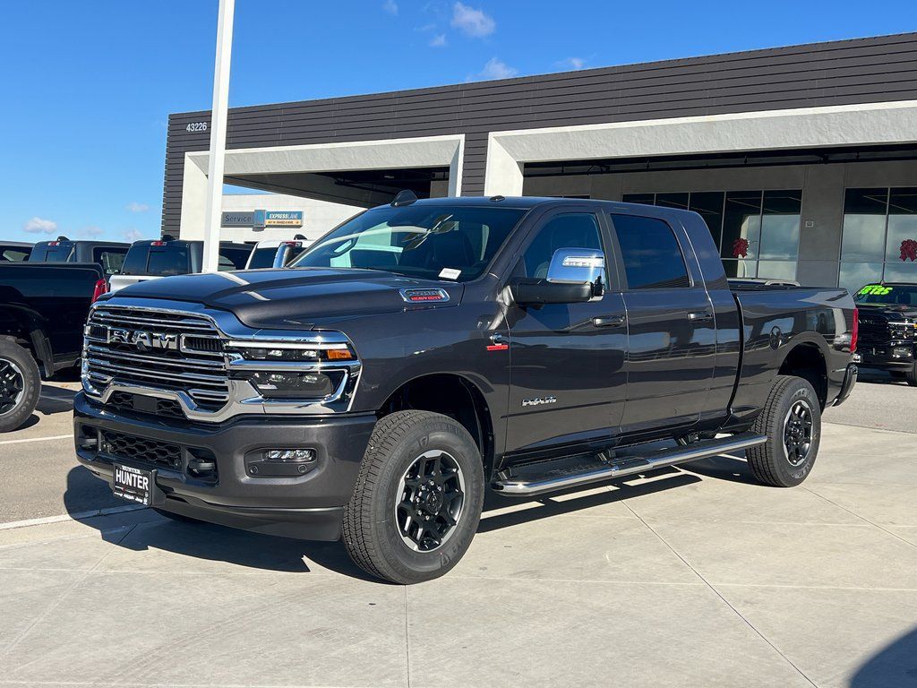 New 2026 RAM 2500 Laramie w/ Towing Technology Group AWD/4WD image 2
