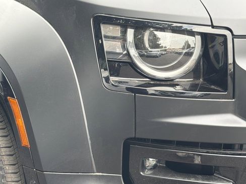 New 2026 Land Rover Defender 110 OCTA AWD/4WD image 10