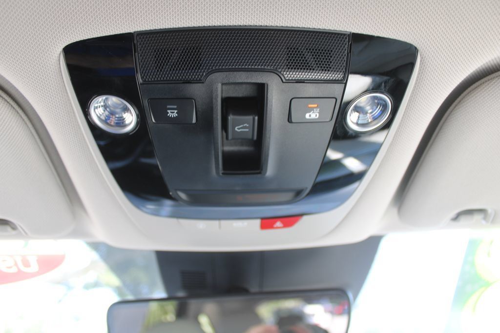 Certified 2023 Kia Sorento SX AWD/4WD image 54