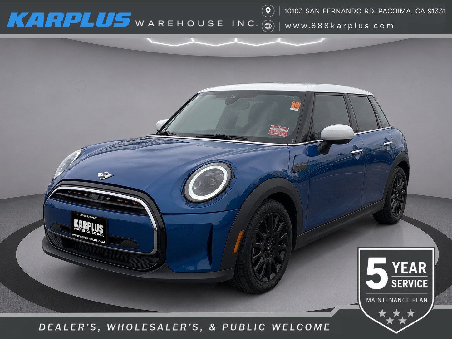 Used 2024 MINI Cooper 4-Door Hardtop FWD image 1