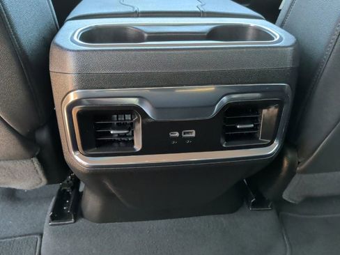 Used 2023 GMC Sierra 1500 SLT image 39
