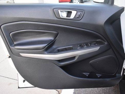 Used 2019 Ford EcoSport Titanium image 14