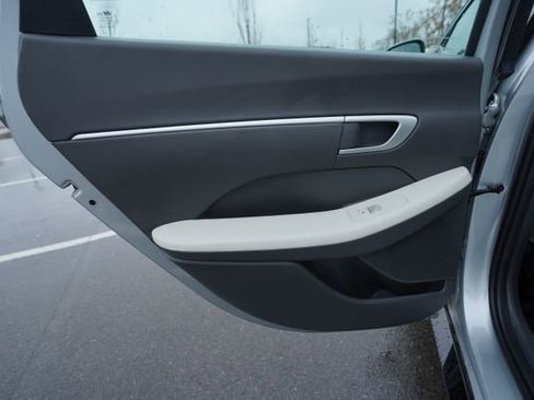 Used 2024 Hyundai Sonata SEL image 15