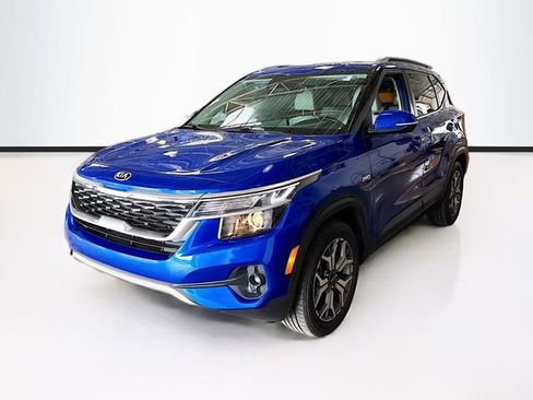 Used 2021 Kia Seltos EX image 1