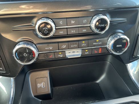 Used 2023 Ford F150 XLT w/ Equipment Group 302A High image 25