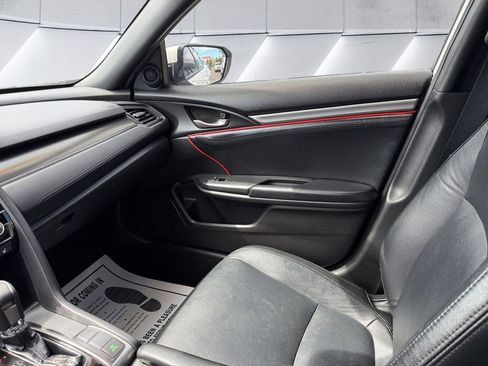 Used 2019 Honda Civic EX image 10