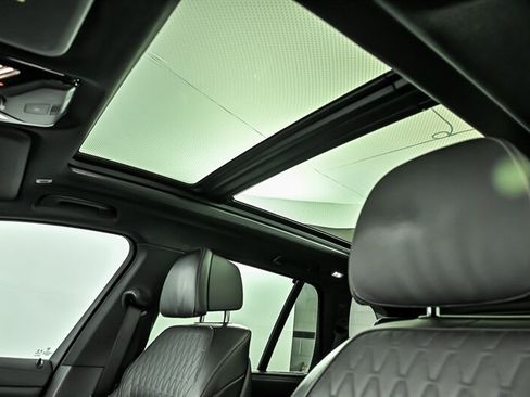 Used 2022 BMW X5 M50i w/ Executive Package AWD/4WD image 19