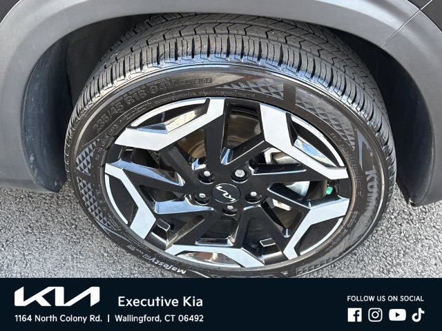Certified 2024 Kia Seltos SX w/ SX Sunroof Package AWD/4WD image 7