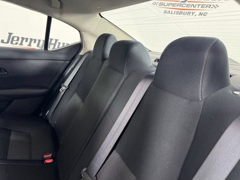 Used 2024 Nissan Sentra SV FWD image 26