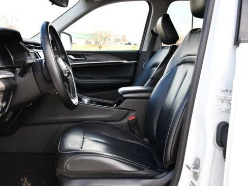 Used 2021 Jeep Grand Cherokee L Limited image 11