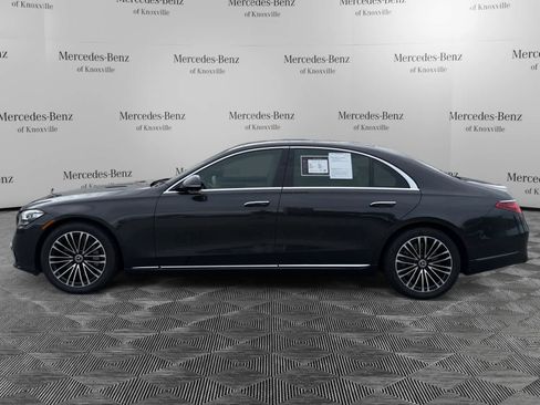 Certified 2022 Mercedes-Benz S 580 4MATIC Sedan w/ Warmth And Comfort Package image 2