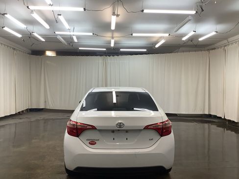 Used 2019 Toyota Corolla LE image 7