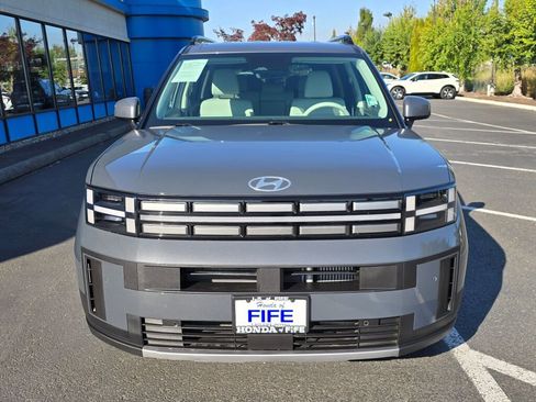 Used 2025 Hyundai Santa Fe SEL image 9