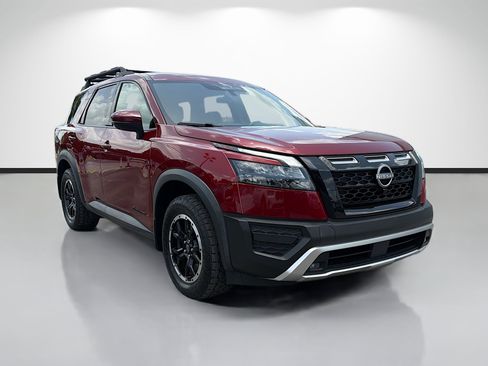 Used 2023 Nissan Pathfinder Rock Creek AWD/4WD image 7