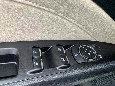 Used 2017 Ford Fusion Titanium image 21