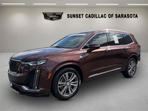 Certified 2022 Cadillac XT6 Premium Luxury w/ LPO, Floor Liner Package image 7