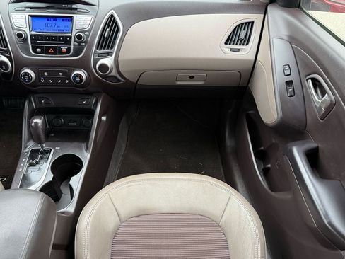 Used 2013 Hyundai Tucson GLS image 14