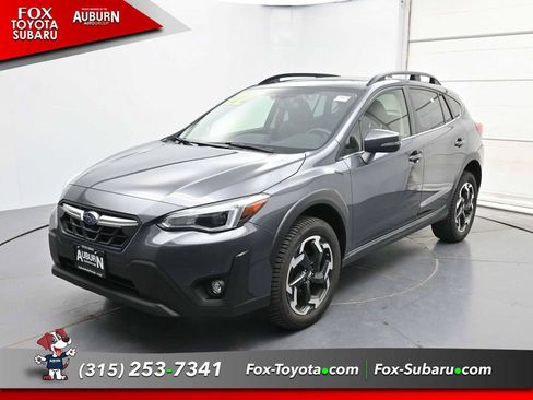 Used 2022 Subaru Crosstrek 2.5i Limited w/ Moonroof Package 2 AWD/4WD image 2