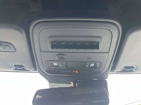Used 2024 Ford Bronco Wildtrak AWD/4WD image 28