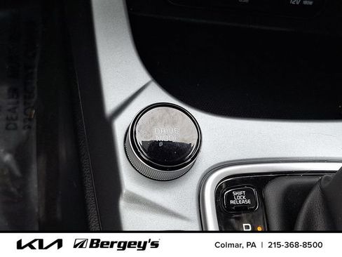 Certified 2026 Kia Seltos LX AWD/4WD image 25