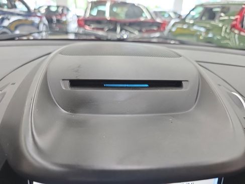Used 2018 Ford Escape SEL AWD/4WD image 19