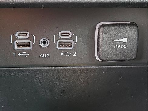 New 2025 Jeep Grand Cherokee Limited w/ Black Appearance Package AWD/4WD image 18
