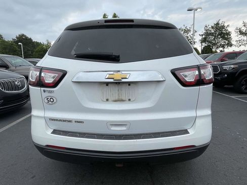 Used 2017 Chevrolet Traverse LS AWD/4WD image 21
