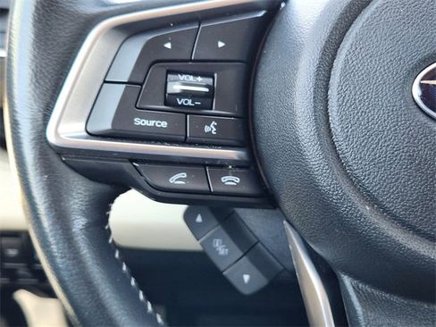 Certified 2022 Subaru Ascent Limited w/ Technology Package image 30