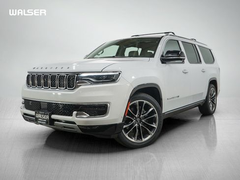 Used 2024 Jeep Wagoneer L Series III w/ Premium Group I AWD/4WD image 1