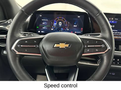 Used 2025 Chevrolet Equinox LT FWD image 38