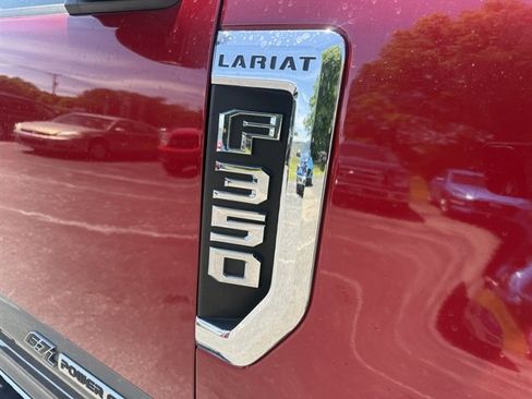 Used 2022 Ford F350 Lariat w/ Lariat Ultimate Package AWD/4WD image 19