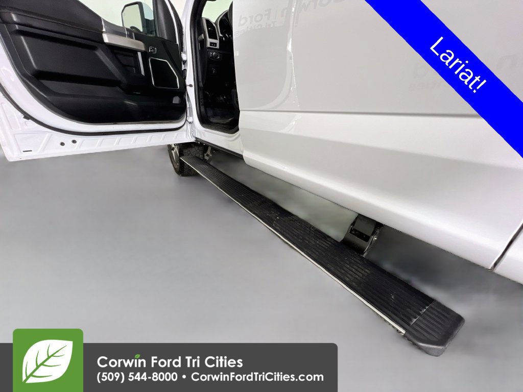 Used 2017 Ford F150 Lariat w/ Equipment Group 502A Luxury AWD/4WD image 31